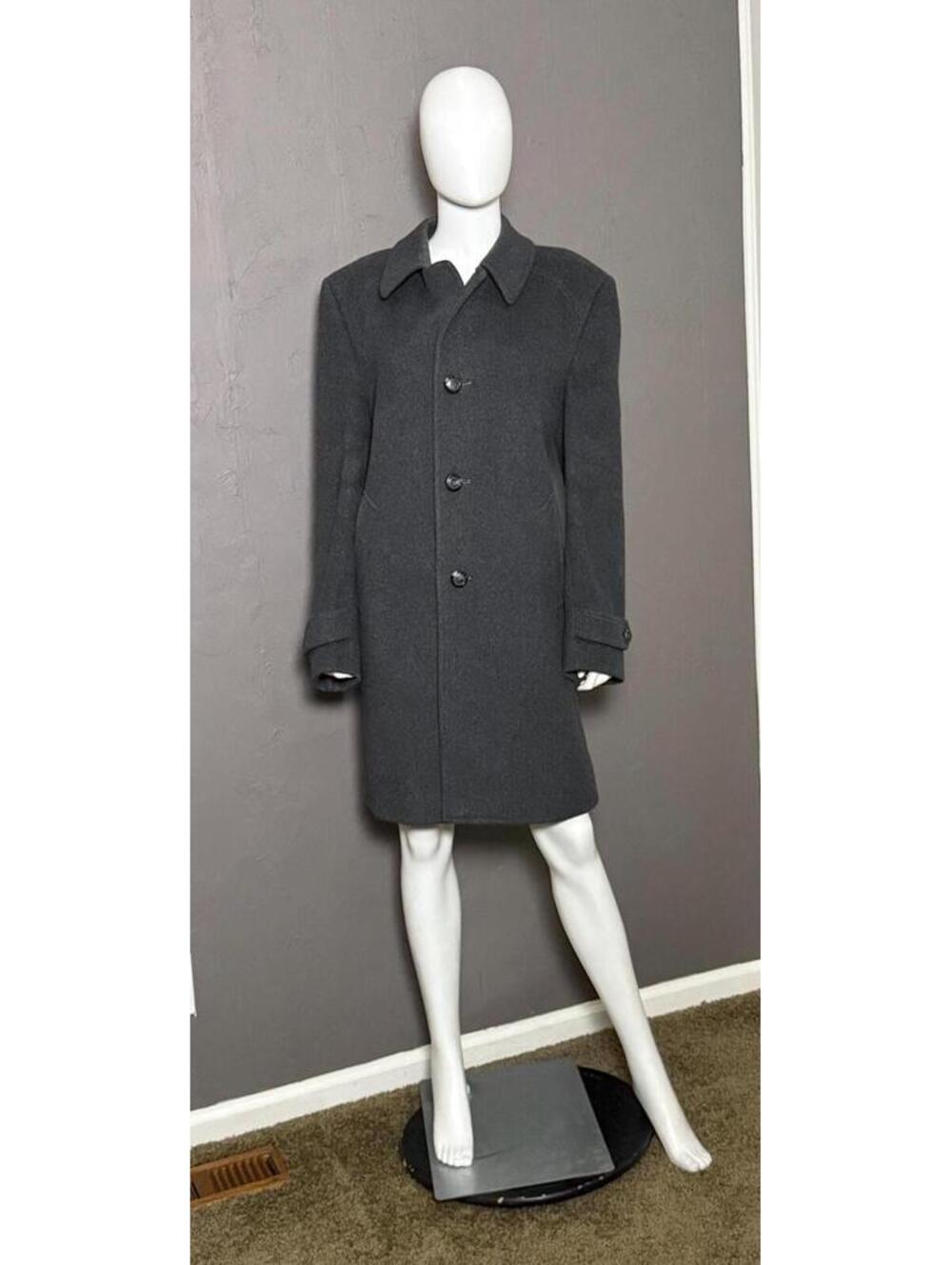 1990's Gray Wool/ Cashmere Blend Long Coat by Wellington Executive size 38